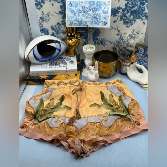 🆕 FARM Rio 🧿 NWOT Multicolor Banana Royalty Kaleidoscope Shorts, Sz S - Picture 12 of 14